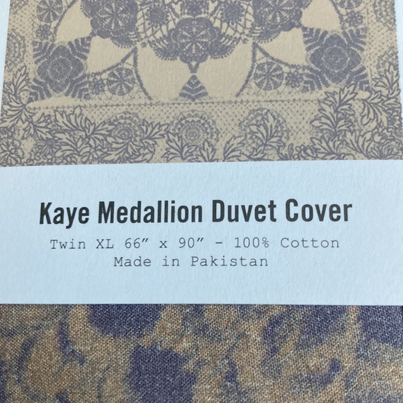 NWT- XL twin duvet cover - Picture 2 of 4